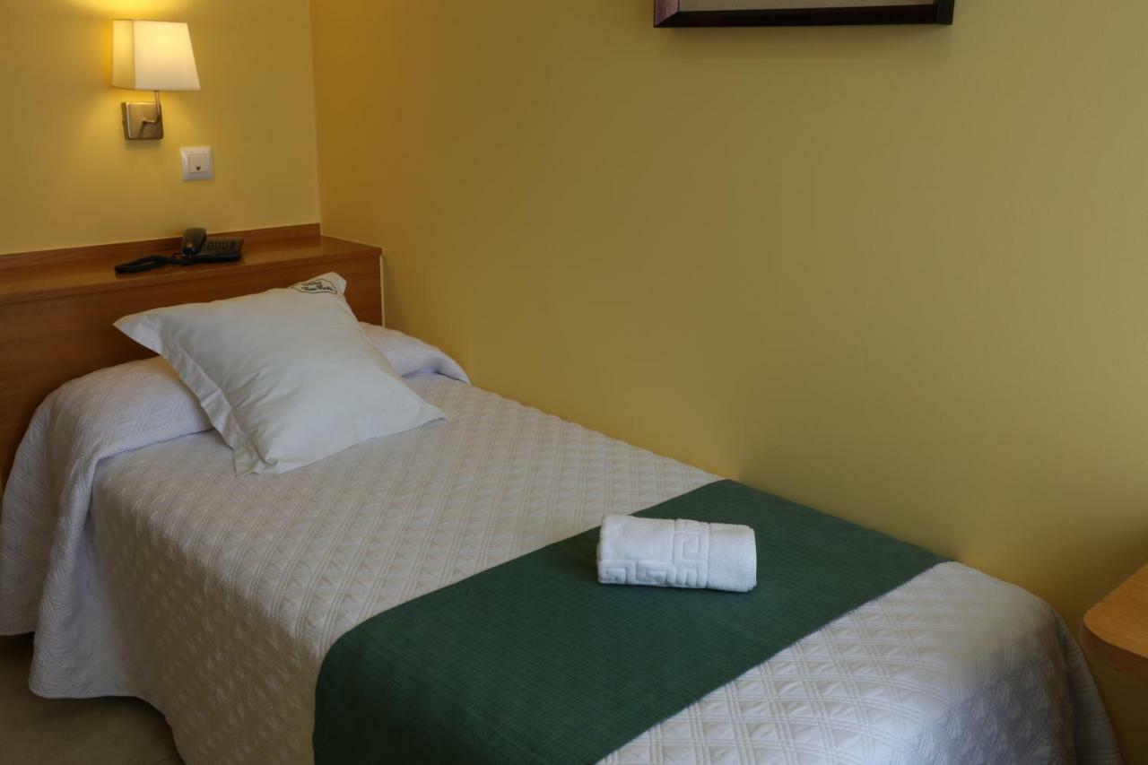 Hotel Casa Benilde Palas de Rei Ngoại thất bức ảnh